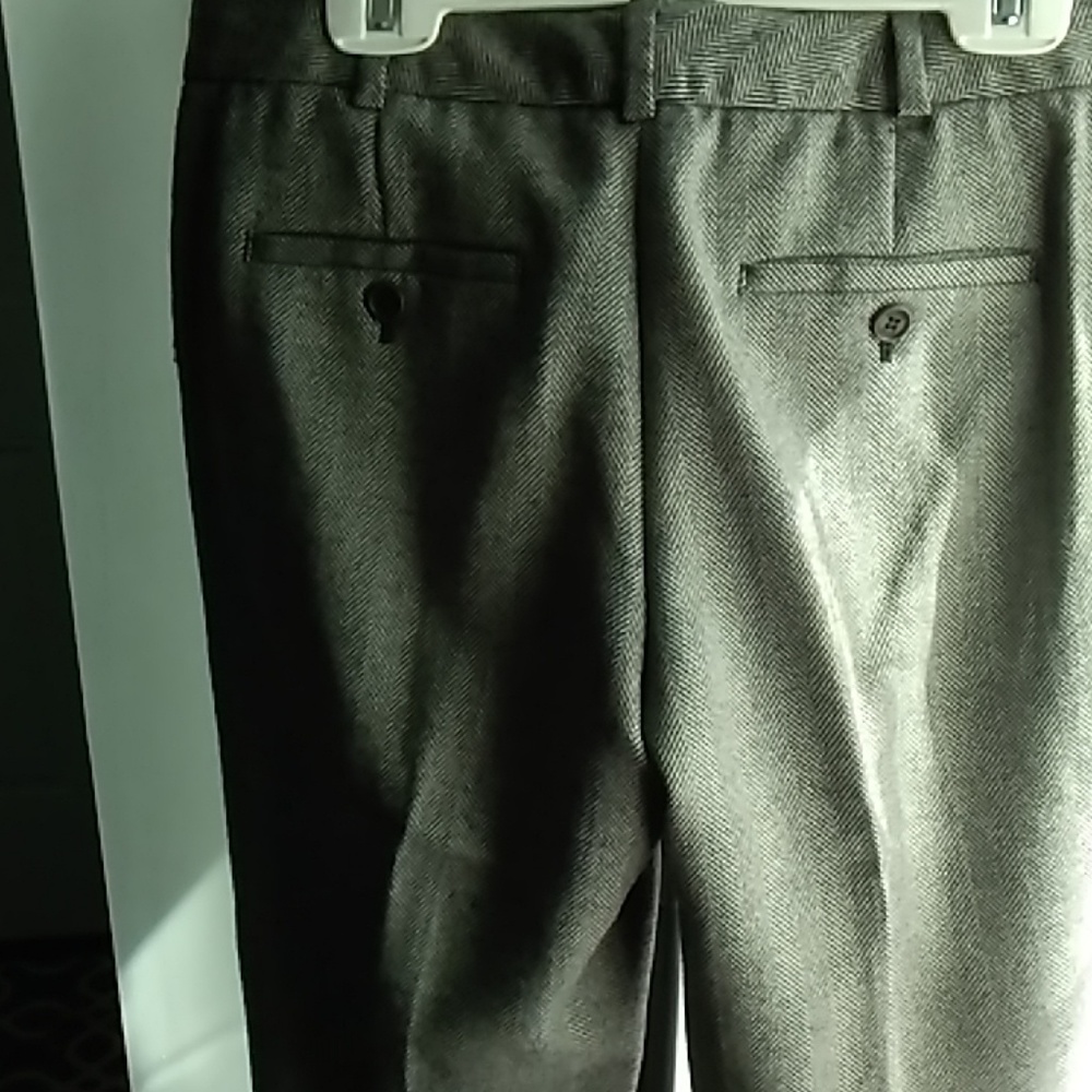 TALBOTS Cropped Wool Pants - Picture 5 of 8